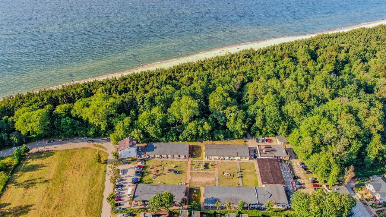 Osrodek Rodzinny "Pod Wydmami" Przy Plazy , Plac Zabaw , Rowery Sarbinowo Exteriör bild