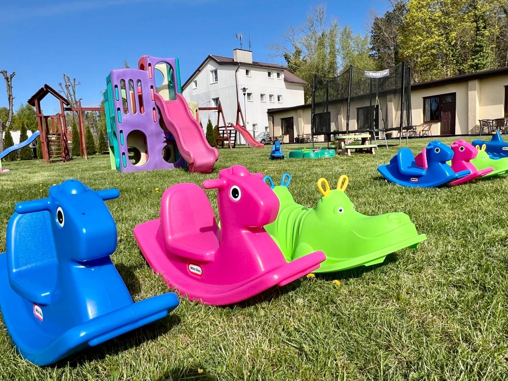 Osrodek Rodzinny "Pod Wydmami" Przy Plazy , Plac Zabaw , Rowery Sarbinowo Exteriör bild