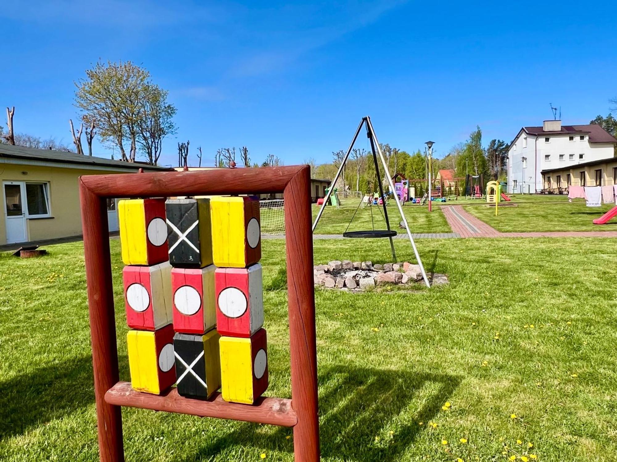 Osrodek Rodzinny "Pod Wydmami" Przy Plazy , Plac Zabaw , Rowery Sarbinowo Exteriör bild