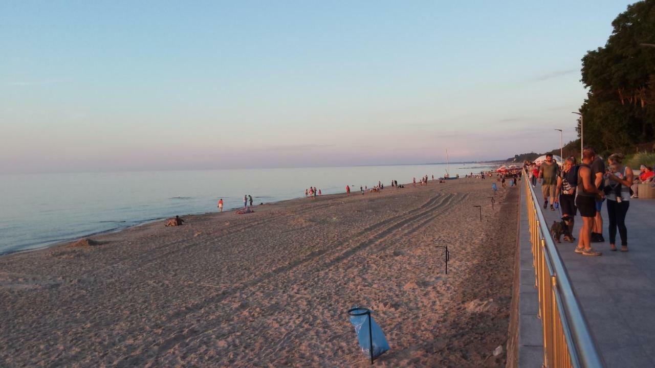 Osrodek Rodzinny "Pod Wydmami" Przy Plazy , Plac Zabaw , Rowery Sarbinowo Exteriör bild