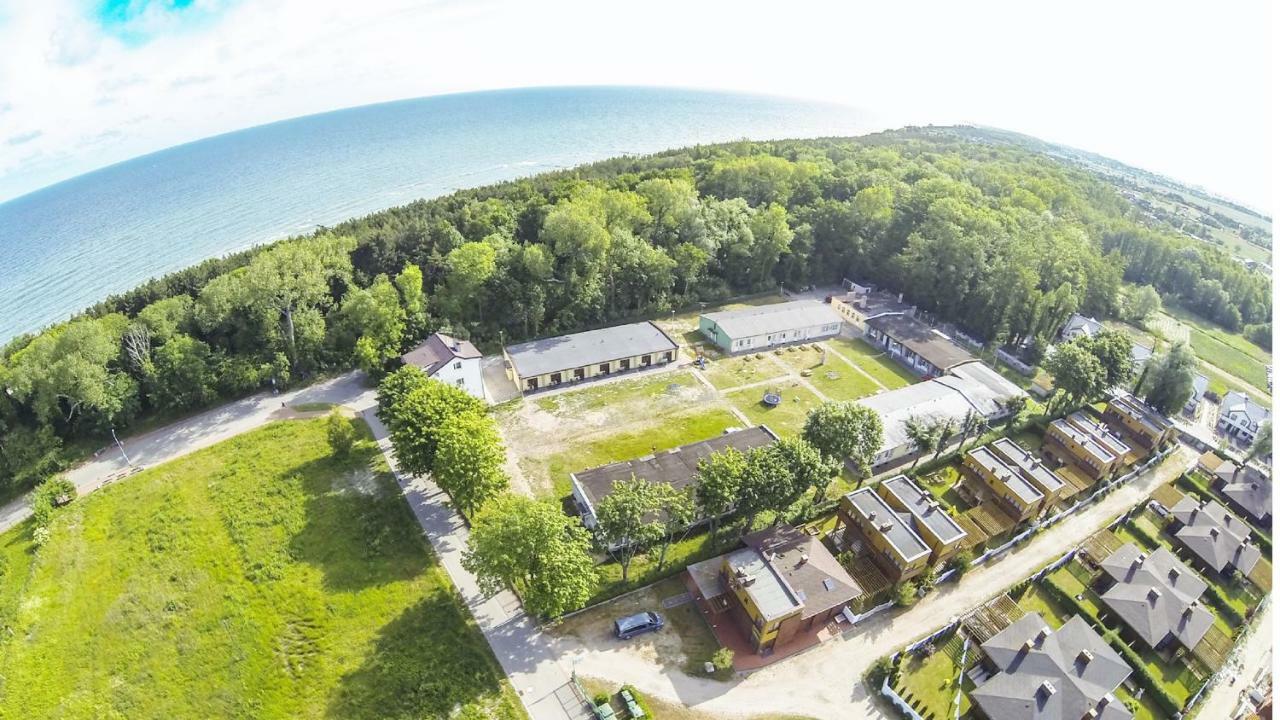 Osrodek Rodzinny "Pod Wydmami" Przy Plazy , Plac Zabaw , Rowery Sarbinowo Exteriör bild