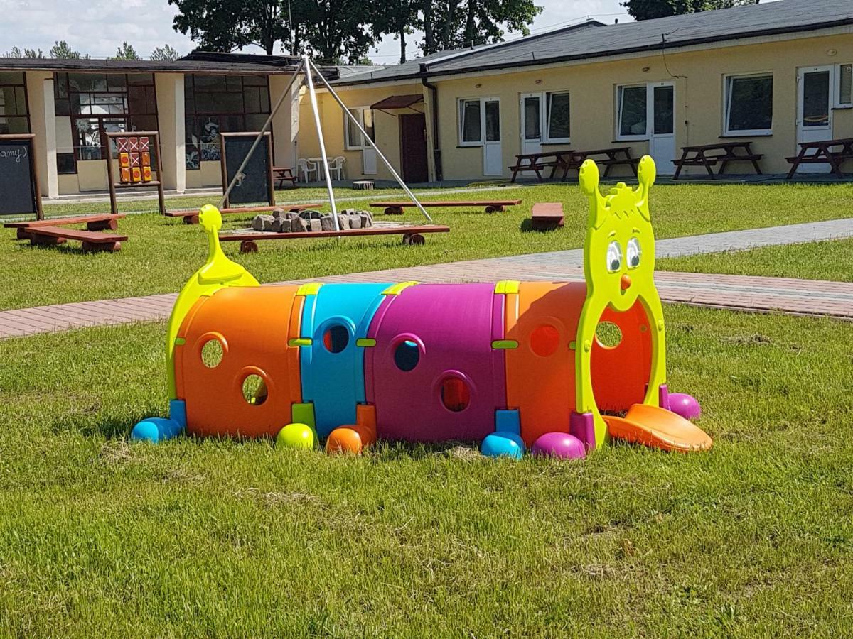 Osrodek Rodzinny "Pod Wydmami" Przy Plazy , Plac Zabaw , Rowery Sarbinowo Exteriör bild