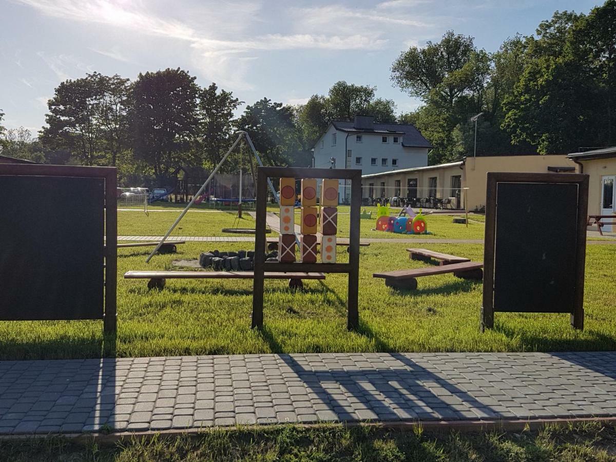 Osrodek Rodzinny "Pod Wydmami" Przy Plazy , Plac Zabaw , Rowery Sarbinowo Exteriör bild