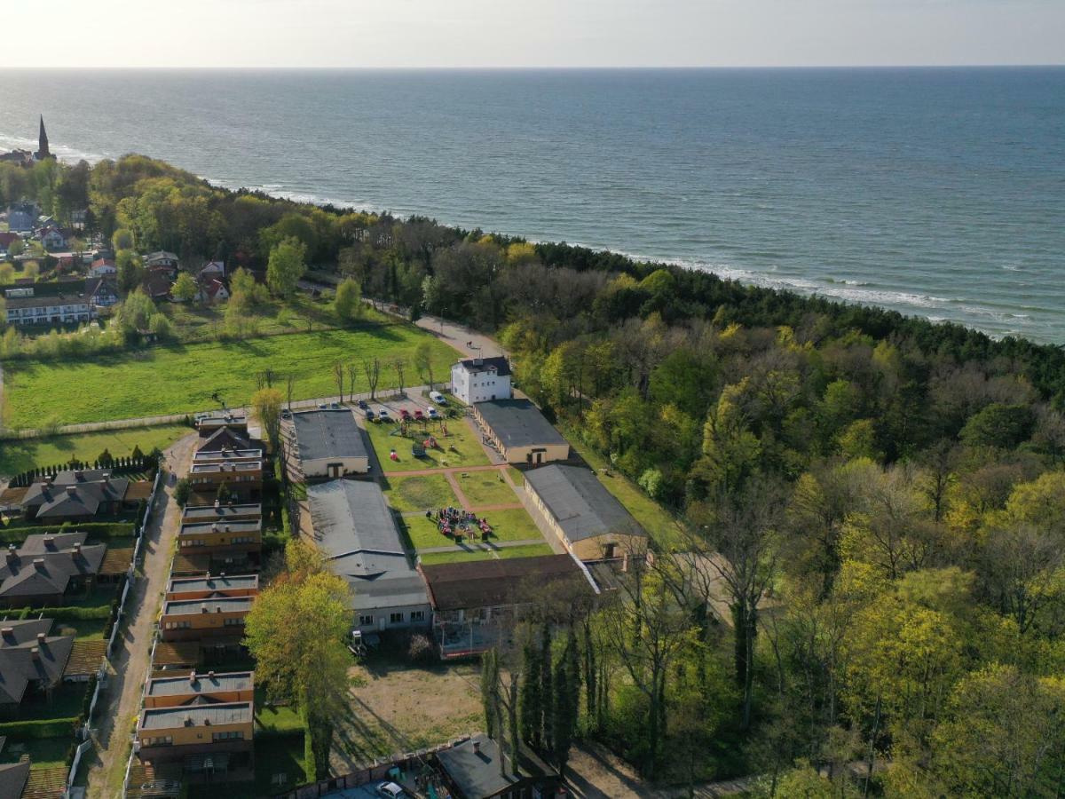 Osrodek Rodzinny "Pod Wydmami" Przy Plazy , Plac Zabaw , Rowery Sarbinowo Exteriör bild